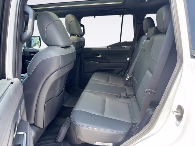 2024 Eminent White Pearl Lexus GX 550 Luxury 4X4 SUV