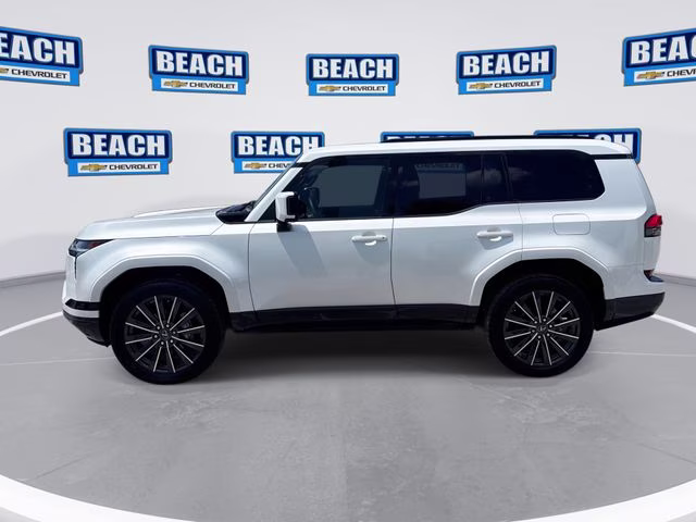 2024 Eminent White Pearl Lexus GX 550 Luxury 4X4 SUV