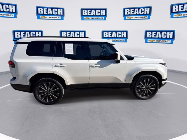 2024 Eminent White Pearl Lexus GX 550 Luxury 4X4 SUV
