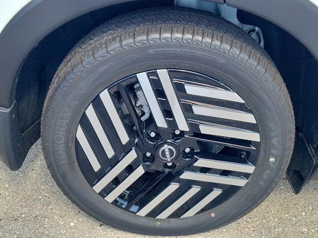 2026 White / Black Nissan LEAF SV+ FWD SUV