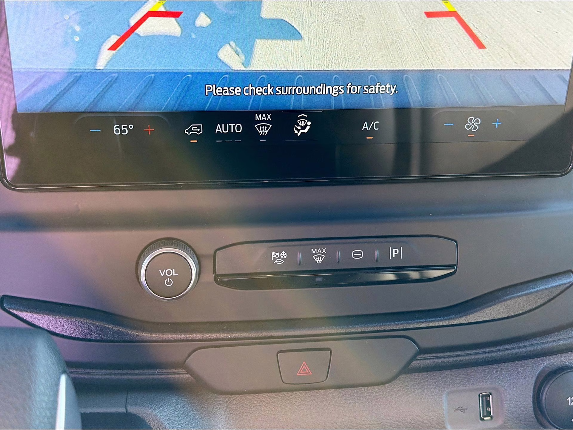 2026 Oxford White Ford Transit-250 Base RWD Van