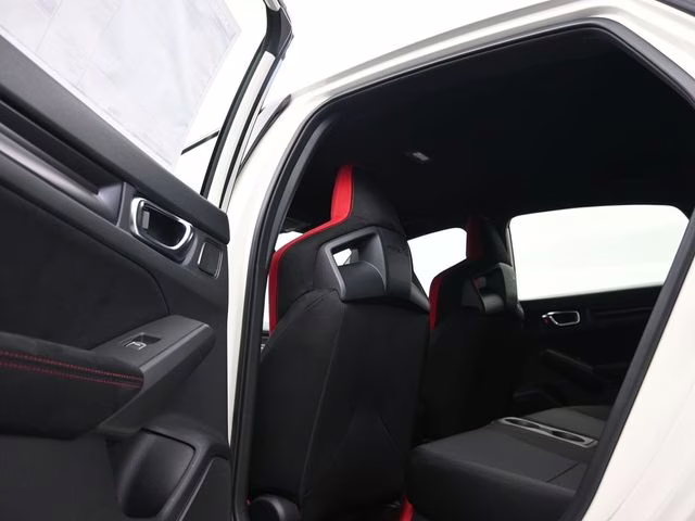 2025 Championship White Honda Civic Type R FWD Hatchback