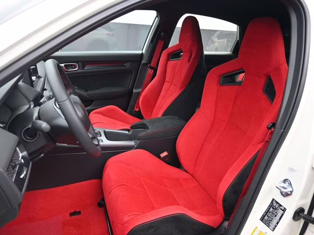 2025 Championship White Honda Civic Type R FWD Hatchback
