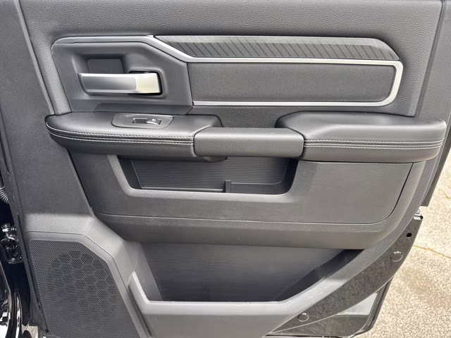 2026 Diamond Black Crystal Pearlcoat Ram 3500 Big Horn 4X4 Truck