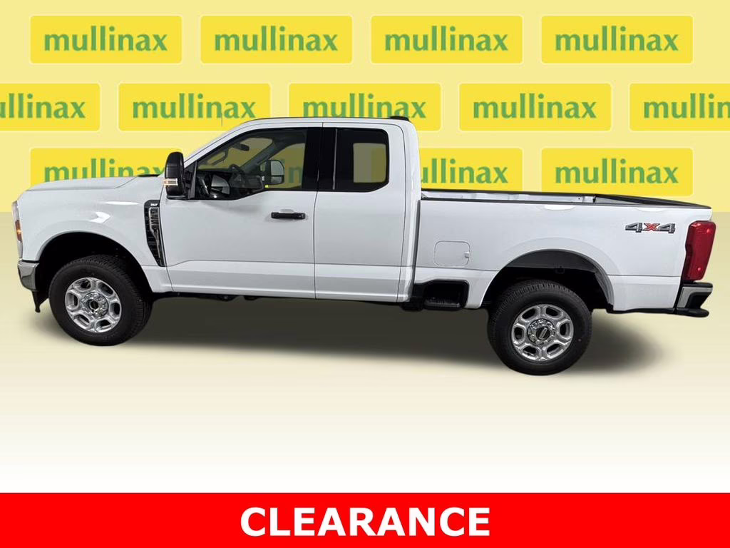 2026 Oxford White Ford Super Duty F-250 SRW XLT 4X4 Truck