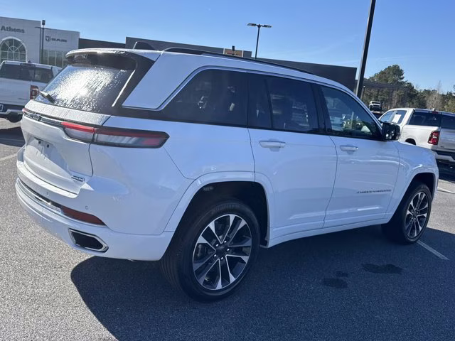 2023 Bright White Clearcoat Jeep Grand Cherokee 4xe Overland 4X4 SUV