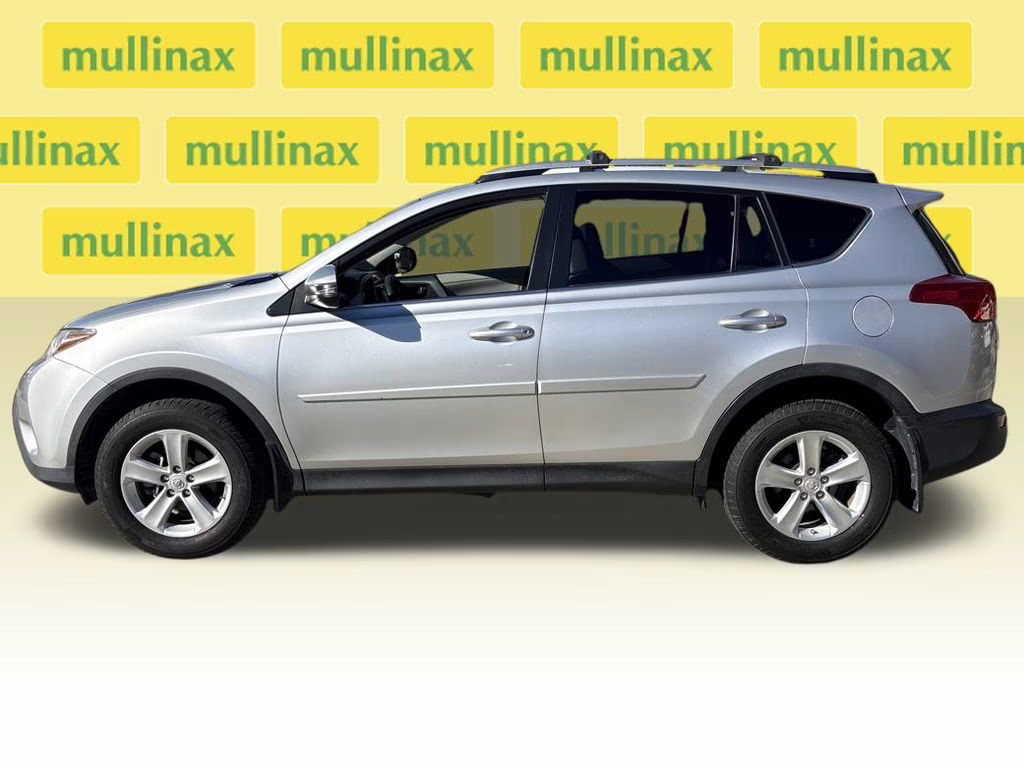 2013 Classic Silver Metallic Toyota RAV4 XLE AWD SUV