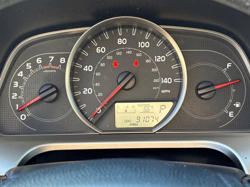 2013 Classic Silver Metallic Toyota RAV4 XLE AWD SUV