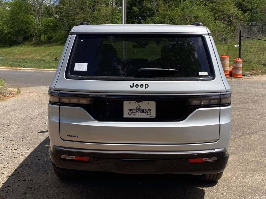 2026 Silver Zynith Jeep Grand Wagoneer Limited Altitude 4X4 SUV