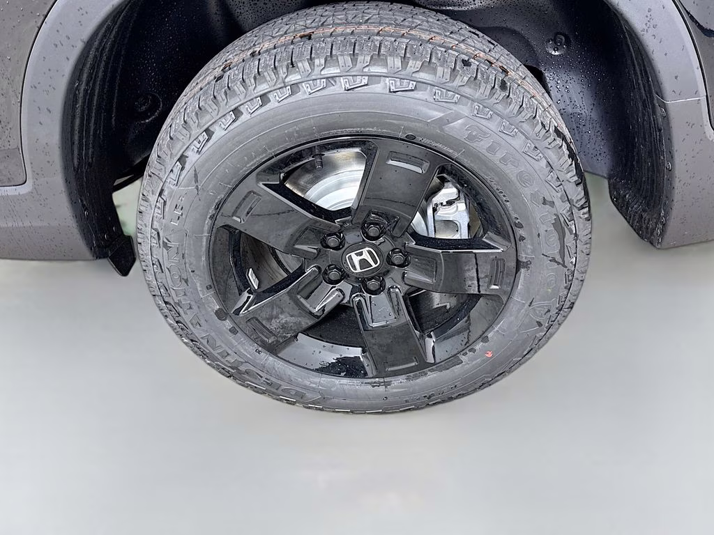 2026 Crystal Black Pearl Honda Ridgeline Black Edition AWD Truck