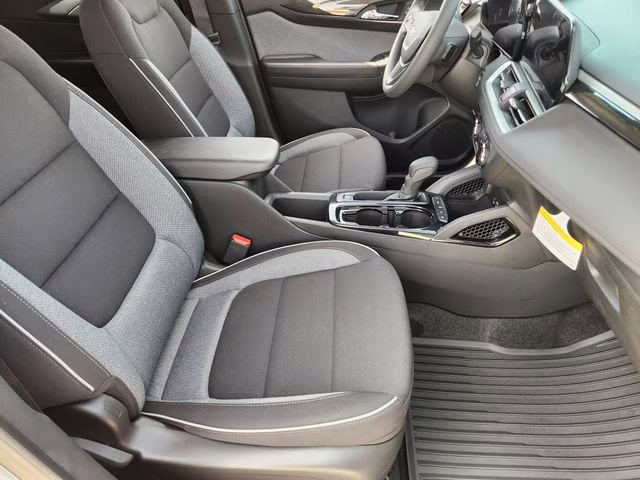 2026 Sterling Gray Metallic Chevrolet Trailblazer LS FWD SUV