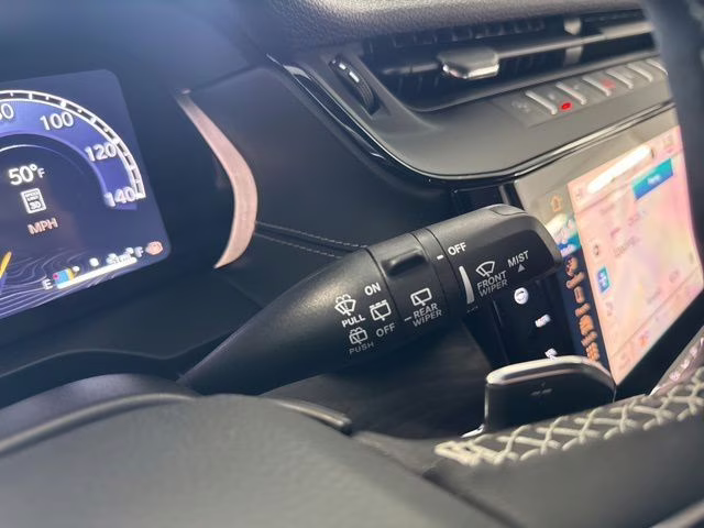 2026 Bright White Clearcoat Jeep Grand Cherokee Limited 4X4 SUV