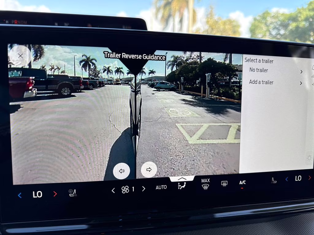 2026 Agate Black Metallic Ford Expedition Active RWD SUV