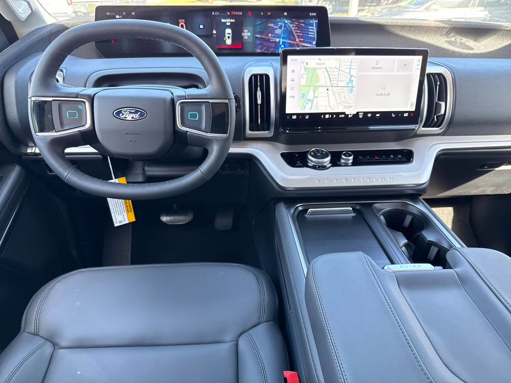 2026 Agate Black Metallic Ford Expedition Active RWD SUV