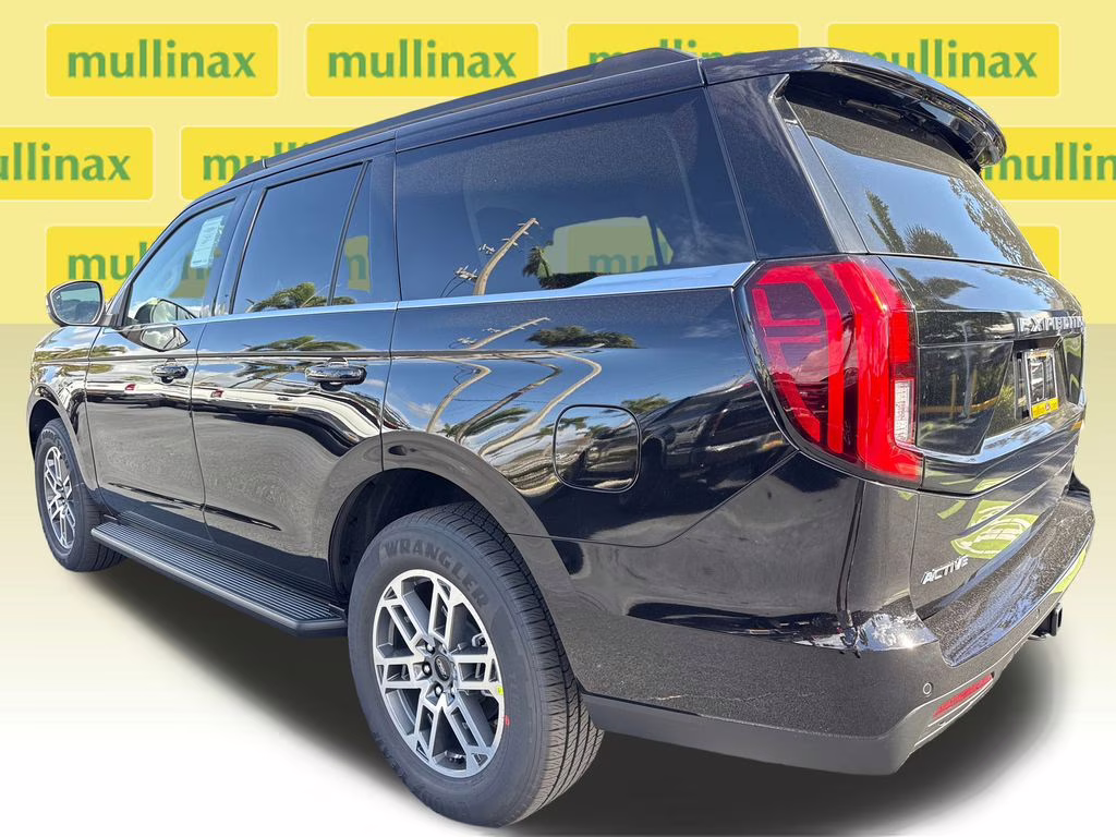 2026 Agate Black Metallic Ford Expedition Active RWD SUV