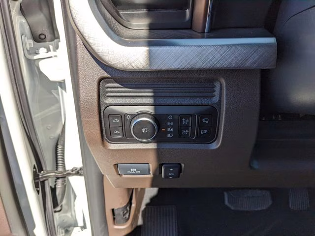 2026 Star White Metallic Tri-Coat Ford Super Duty F-250 SRW King Ranch 4X4 Truck