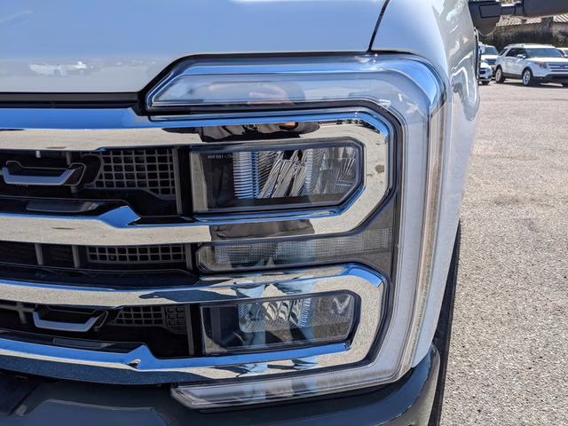 2026 Star White Metallic Tri-Coat Ford Super Duty F-250 SRW King Ranch 4X4 Truck
