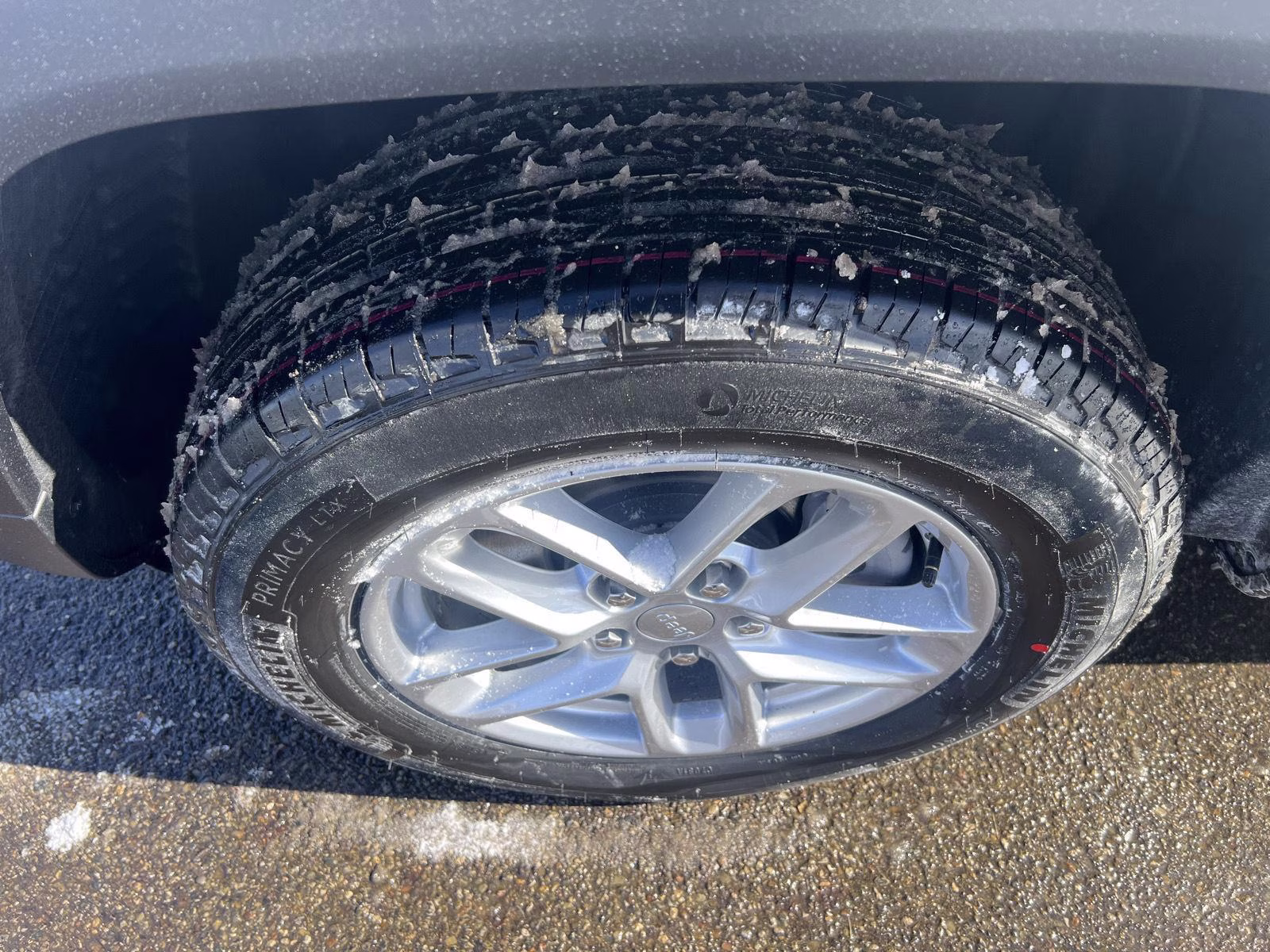 2026 Bright White Clearcoat Jeep Grand Cherokee L Laredo 4X4 SUV