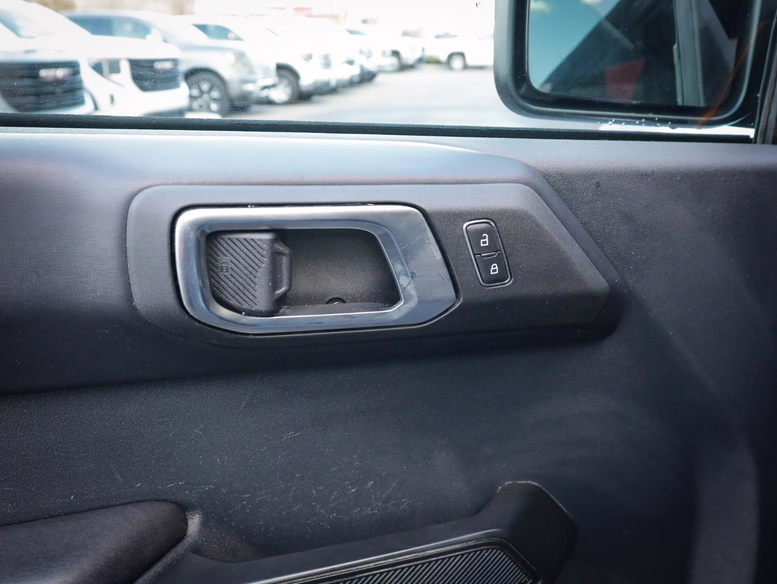 2024 Azure Gray Metallic Tri-Coat Ford Bronco Badlands 4 Door Advanced 4x4 4X4 SUV