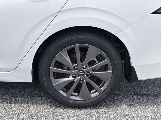2026 Aspen White Tricoat Nissan Sentra SL FWD Sedan