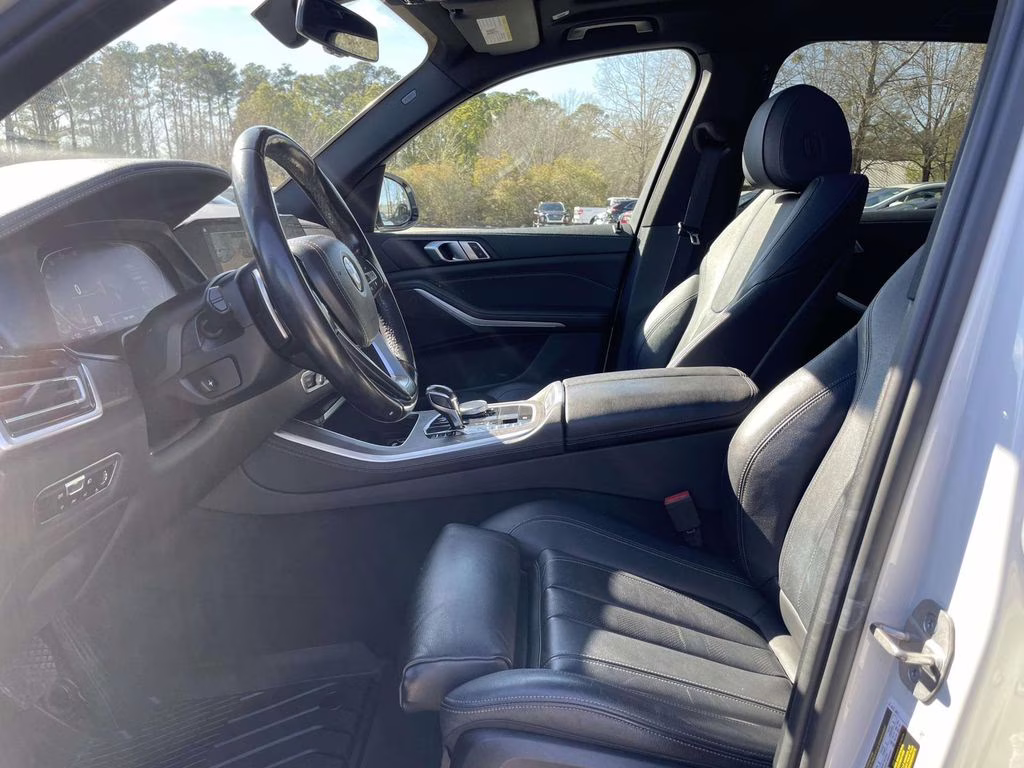 2022 Mineral White Metallic BMW X5 sDrive40i RWD SUV