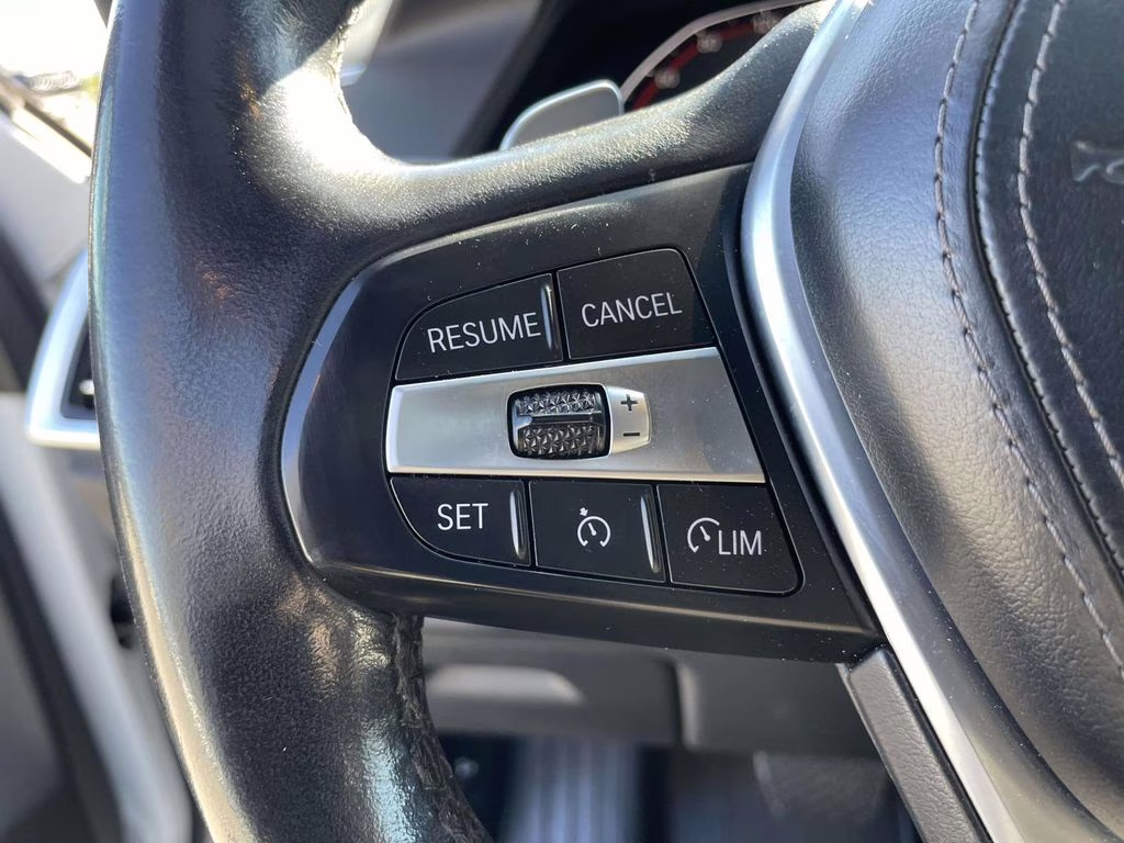 2022 Mineral White Metallic BMW X5 sDrive40i RWD SUV