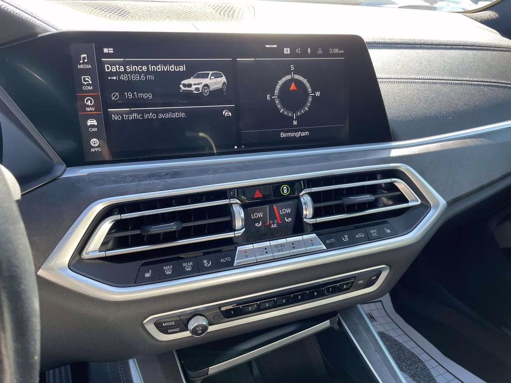 2022 Mineral White Metallic BMW X5 sDrive40i RWD SUV