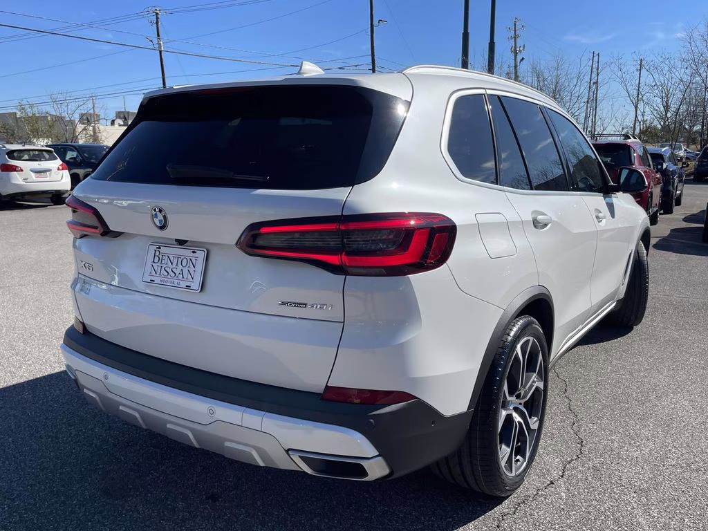 2022 Mineral White Metallic BMW X5 sDrive40i RWD SUV