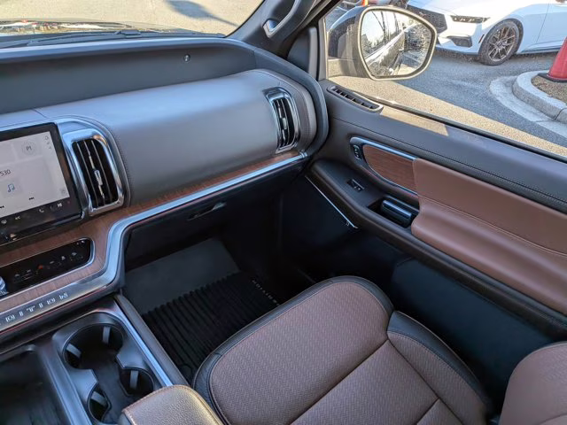 2026 Black Metallic Ford Expedition Max King Ranch 4X4 SUV