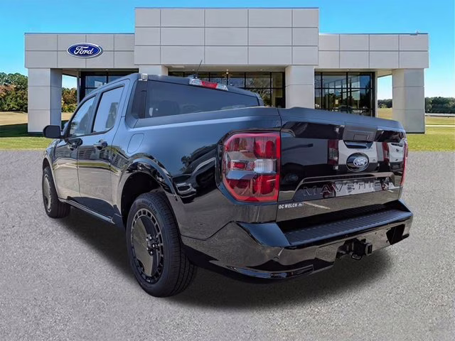 2026 Shadow Black Ford Maverick Lobo Standard AWD Truck