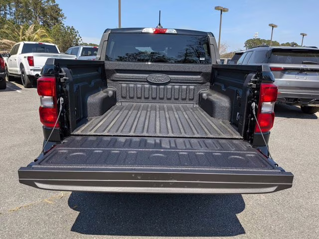 2026 Shadow Black Ford Maverick Lobo Standard AWD Truck