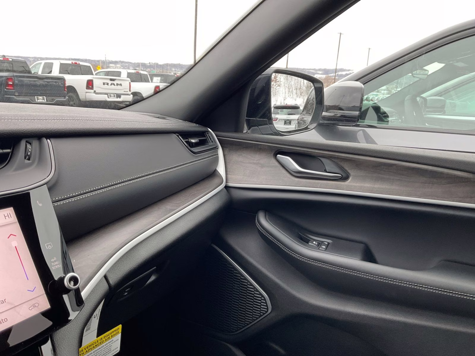 2026 Bright White Clearcoat Jeep Grand Cherokee Limited 4X4 SUV