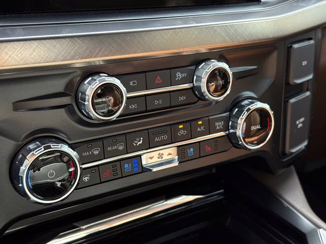 2026 Brown Ford Super Duty F-350 DRW King Ranch 4X4 Truck