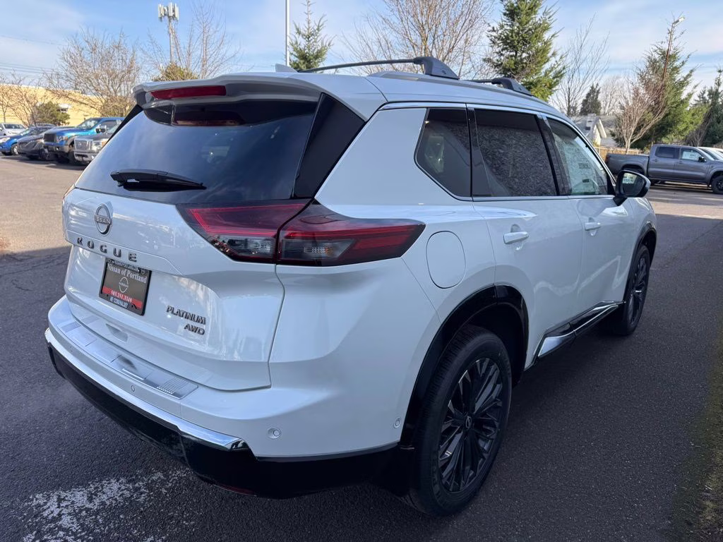 2026 Everest White Pearl Tricoat Nissan Rogue Platinum AWD SUV