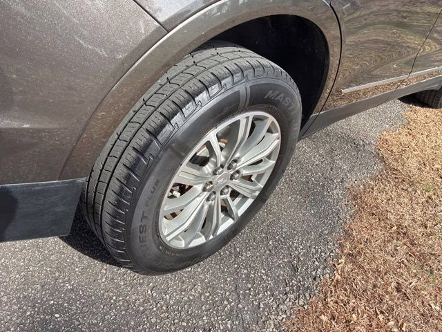 2019 Dark Mocha Metallic Cadillac XT5 Luxury AWD SUV