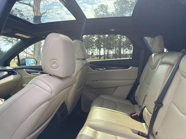 2019 Dark Mocha Metallic Cadillac XT5 Luxury AWD SUV