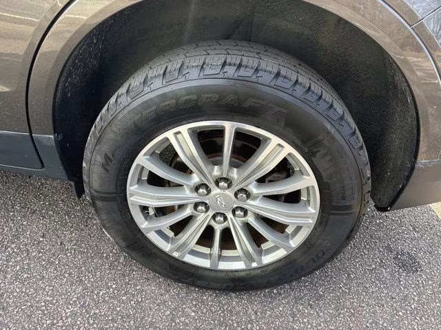 2019 Dark Mocha Metallic Cadillac XT5 Luxury AWD SUV