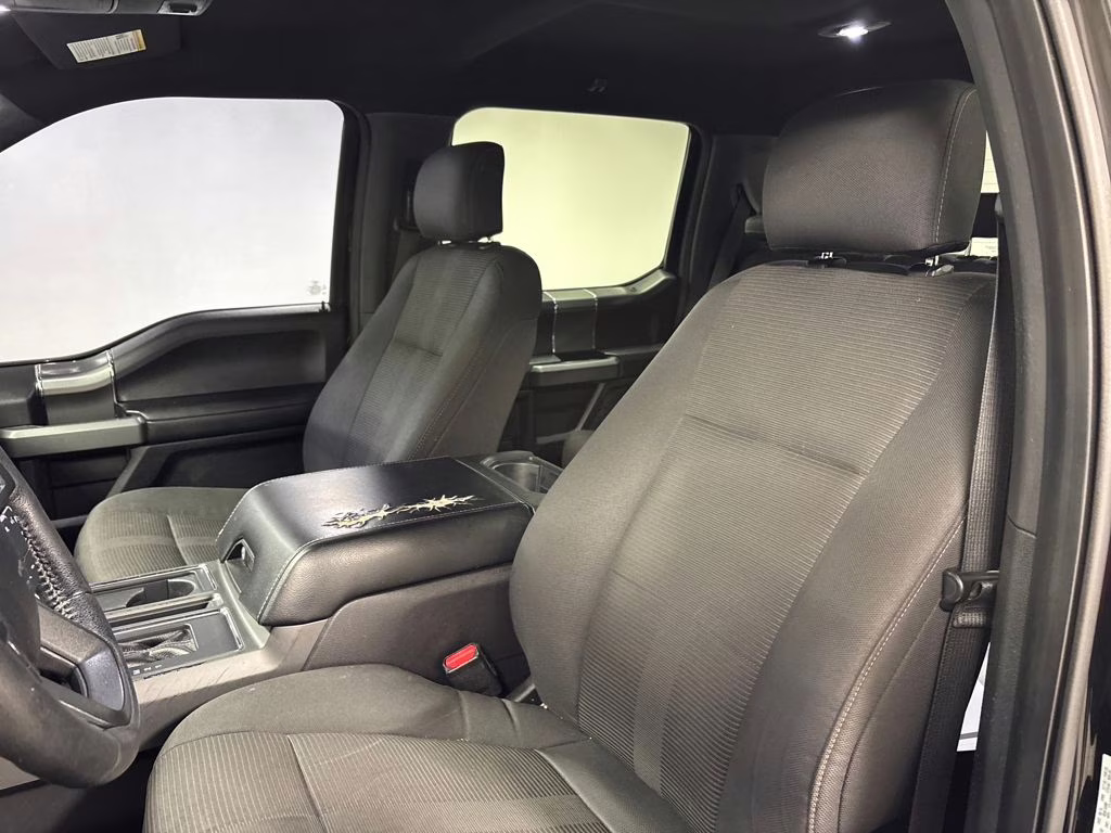 2016 Shadow Black Ford F-150 XLT 4X4 Truck