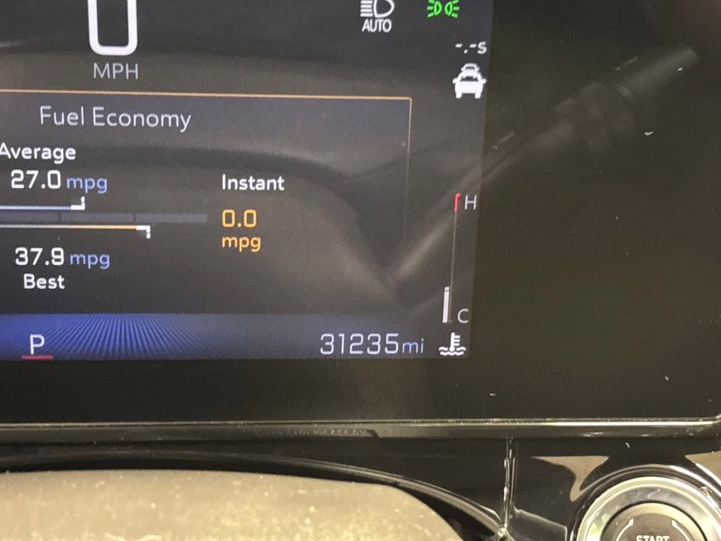 2025 Crimson Metallic Chevrolet Trax 2RS FWD SUV