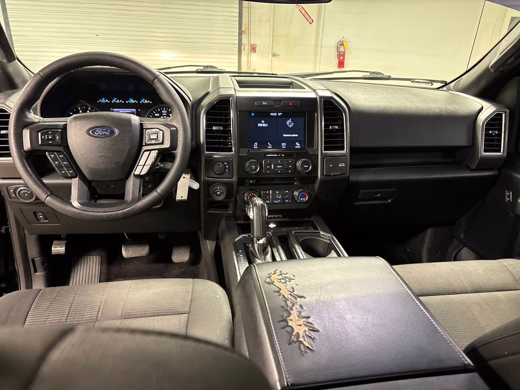 2016 Shadow Black Ford F-150 XLT 4X4 Truck