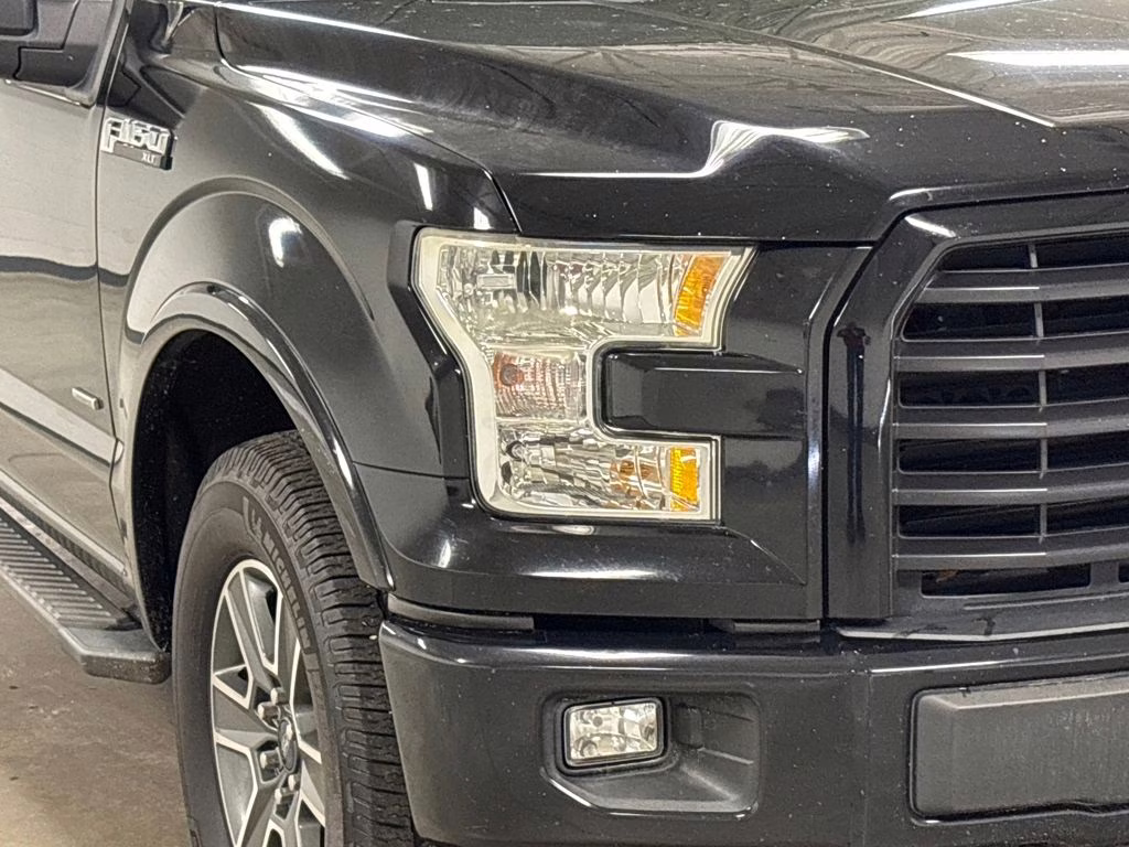 2016 Shadow Black Ford F-150 XLT 4X4 Truck