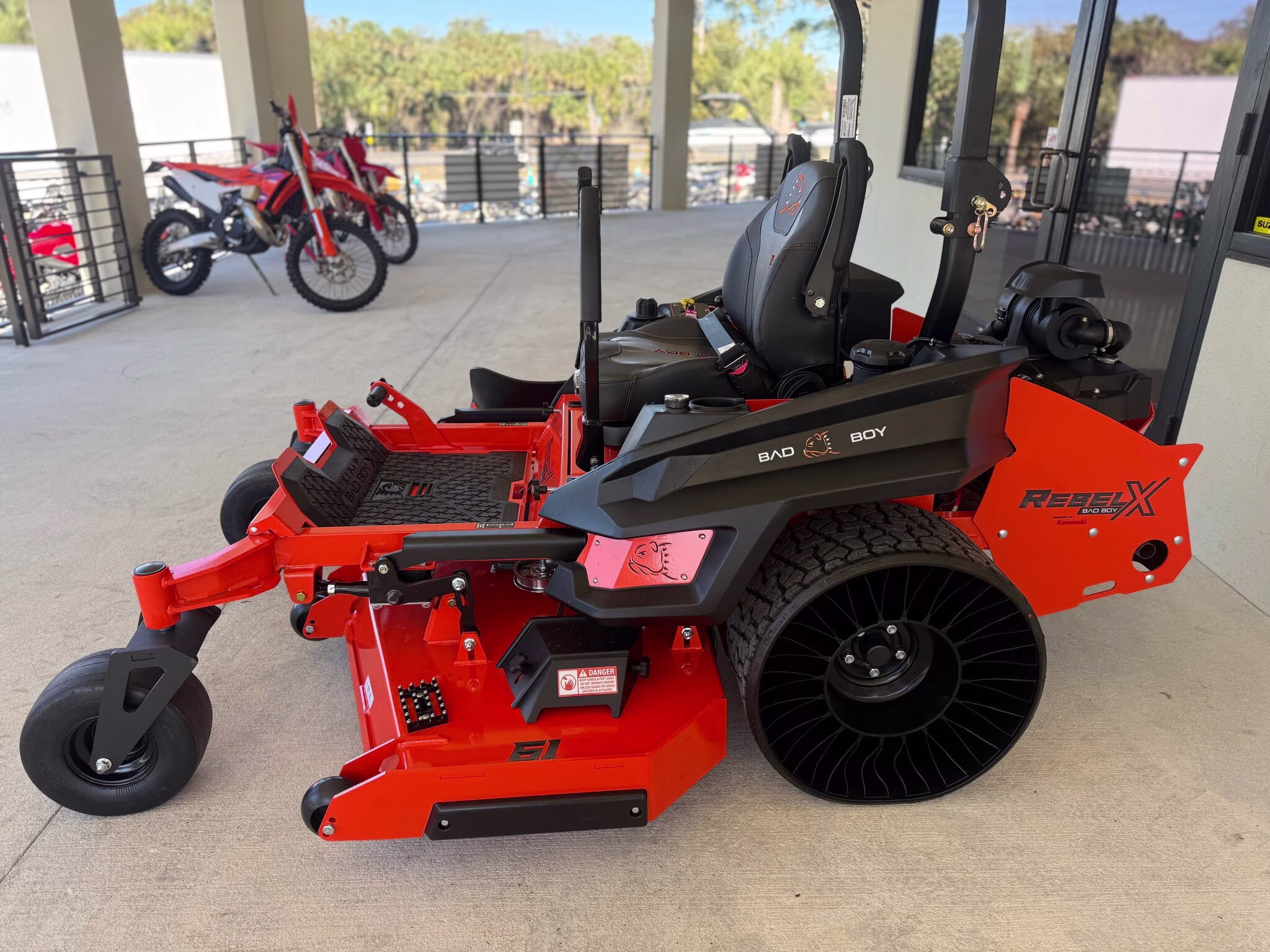 2026 Bad Boy Mowers Outlaw Rebel X 61 Lawn Mower