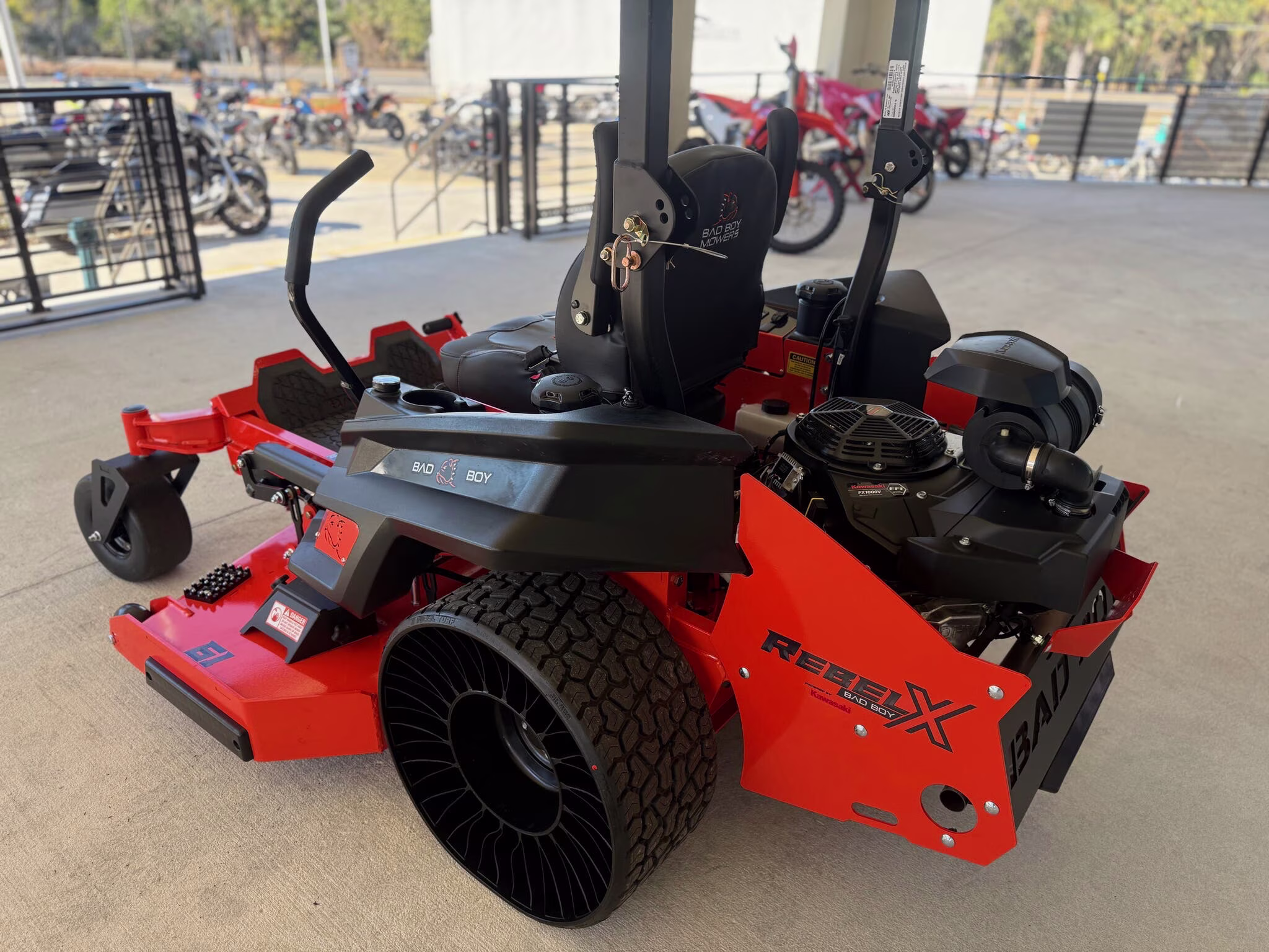 2026 Bad Boy Mowers Outlaw Rebel X 61 Lawn Mower
