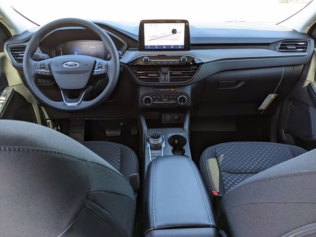 2026 Oxford White Ford Escape Active FWD SUV