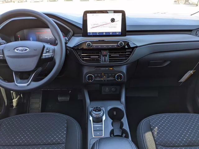 2026 Oxford White Ford Escape Active FWD SUV