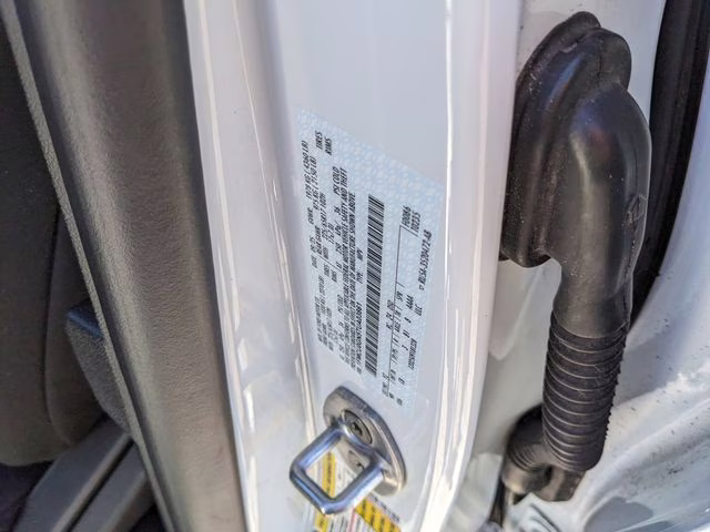 2026 Oxford White Ford Escape Active FWD SUV