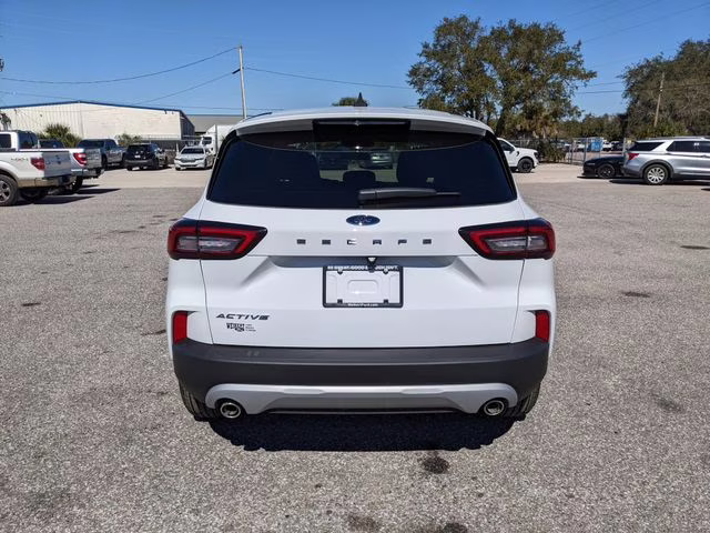 2026 Oxford White Ford Escape Active FWD SUV