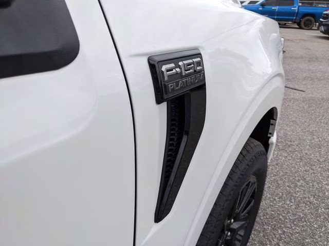 2025 Star White Metallic Tri-Coat Ford F-150 Platinum 4X4 Truck