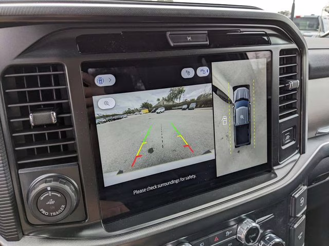 2025 Star White Metallic Tri-Coat Ford F-150 Platinum 4X4 Truck