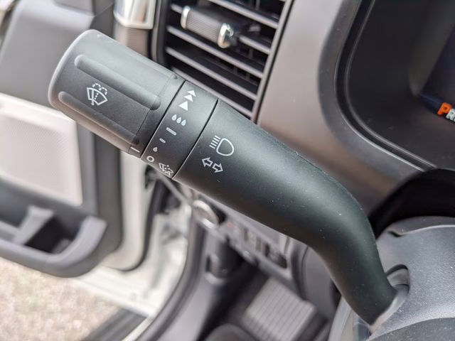 2025 Star White Metallic Tri-Coat Ford F-150 Platinum 4X4 Truck